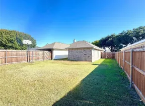 Cecilio's Aurora home - Image 4