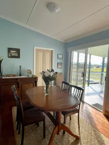 Loretta- a rustic country cottage - Image 4