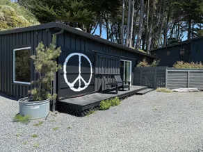 Waterfront Carriage House on Tomales Bay with Dock - Image 2