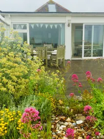 Beach house, cosy with stunning views. - Image 4