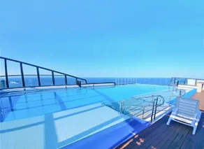 2.5 Sunrise Ocean View · 7-minute walk to the beach Sensual accommodation | Blue Terra Penthouse VIP R1 - Image 4