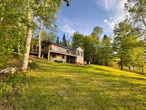 DRIFT ON INN - Cozy 3 Bedroom waterfront cottage - Image 2