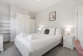 Beautiful Haxby Cottage - Close to Historic York - Pass the Keys - Image 2