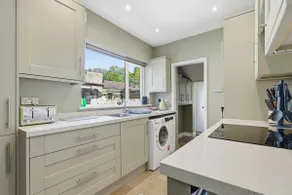 Beautiful Haxby Cottage - Close to Historic York - Pass the Keys - Image 3