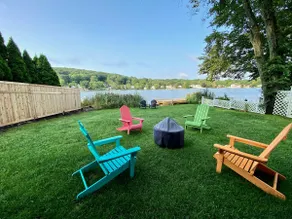 Cozy Oasis, Lakefront with Stunning Sunset Views - Image 5