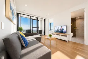 68F Wall-to-Glass MelbCBD. 2BR2Bath. 6Pax. CarPark - Image 3