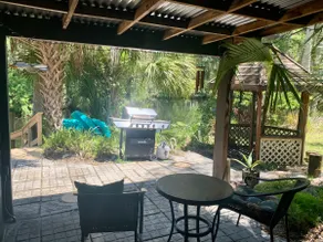 Relaxing Riverfront Retreat - Image 2