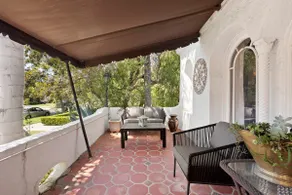 Beautiful Spanish Manor w/ Pool and Amazing location in Historic Carthay Circle - Image 2