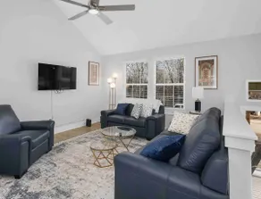 Sleeps8_Near Arrowhead_PetsWelcome - Image 3