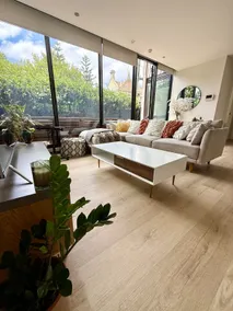 Sunlit 2BR Richmond|Gym, Sauna & Secure Parking - Image 2