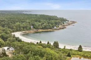 Laughton House by Pemaquid Beach - Image 4