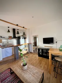 Apartment facing the Cité - Image 2