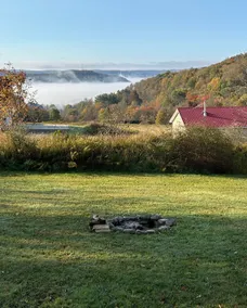 Quiet retreat, valley views, zoned heating and cooling fire pit and new deck! - Image 3