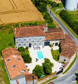 Tranquil interconnecting Gîtes with Private Pool - Image 3