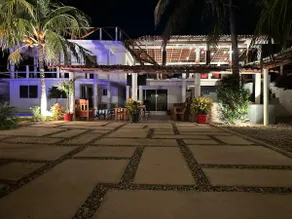 House with ocean view and access. - Image 2