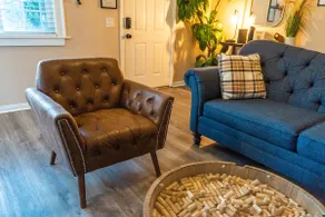 Sleek 3 BR / 2 BA + garage parking. Book Now! - Image 5