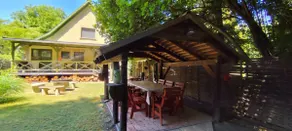 Cottage by the stream in Verőce - Image 2