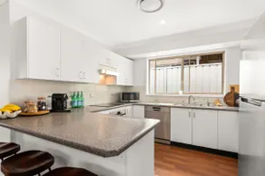Ohana at the Bay, 30 Pacific Avenue - Image 5