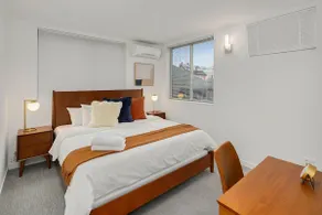 3BR Rooftop Patio Home |Steps to Broadway & PikeSt - Image 5