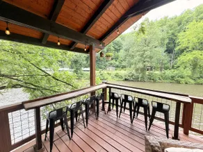 Tuckasegee River House - Image 4
