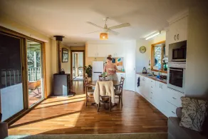 Bogaroo Cottage - Image 2