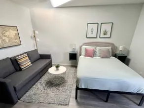 Comfy Coronado view hideaway, 10 min to DT - Image 2