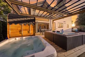 Luxury Home. Private Pool, Hot tub, Sauna. - Image 3