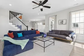 4 Bedroom House 5 Minutes from Both Beaches - Image 2