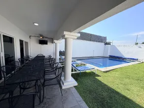 Modern house with heated pool in Teques - Image 5