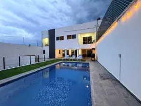 Modern house with heated pool in Teques - Image 2