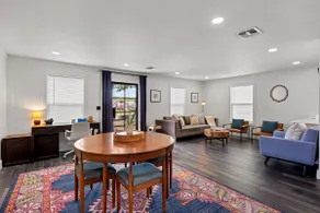 Kerrville Bubbles Bungalow - Image 4