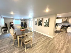 King Suite | Pet Friendly Near Springs & Downtown - Image 4