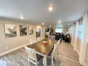 King Suite | Pet Friendly Near Springs & Downtown - Image 3