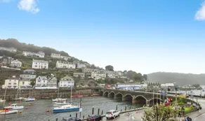 Harbour View Apartment - Image 2