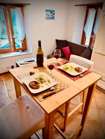 Large furnished studio, very quiet with terrace - Image 4