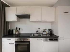 Bright and Calm City-Apartment near University - Image 4