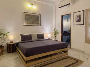 Rustic 2 Bedroom Apartment in a Villa (2/2) - Image 2