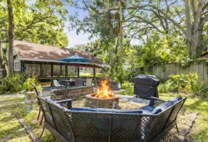 Manatee & kayak friendly waterfront cottage - Image 2