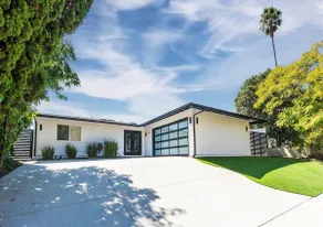 calabasas Home With stunning Views, Pool, and Jacuzzi - Image 2