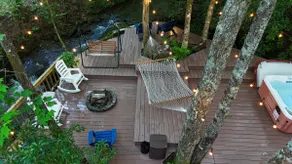 R&R’s Chalet of the Woods - Image 2