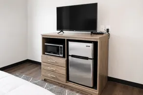 Cozy Updated Queen Studio, ground floor - Image 3