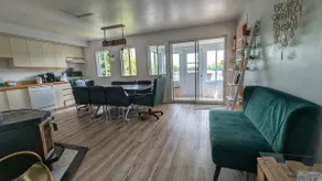 Beautiful and cozy waterfront cottage - Image 5