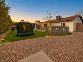 VIP!! BRAND NEW VILLA stay with style large B.yard - Image 4