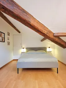 Duplex in the heart of Luberon – close to parking and air conditioning - Image 5