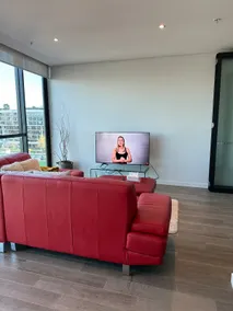 Cozy 1bedroom -Water view & City Skyline, parking - Image 3