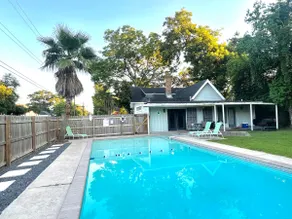 Charming Beaumont Cottage with Private Pool! - Image 3