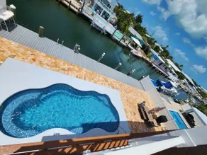 3/2 SFH w. Private pool/dockage/quick Gulf access - Image 3