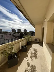 3rd Balcony:4 Bedrooms, 4 Baths, A/C, Near Center! - Image 5