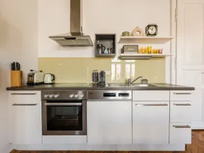 City Center Boutique Apartment / Parking / View - Image 4