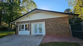 Private Studio with Kitchen and Laundry! nearAtl - Image 2